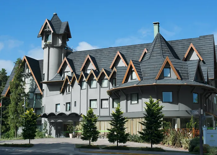 Gramado hotels near Mirante do Belvedere