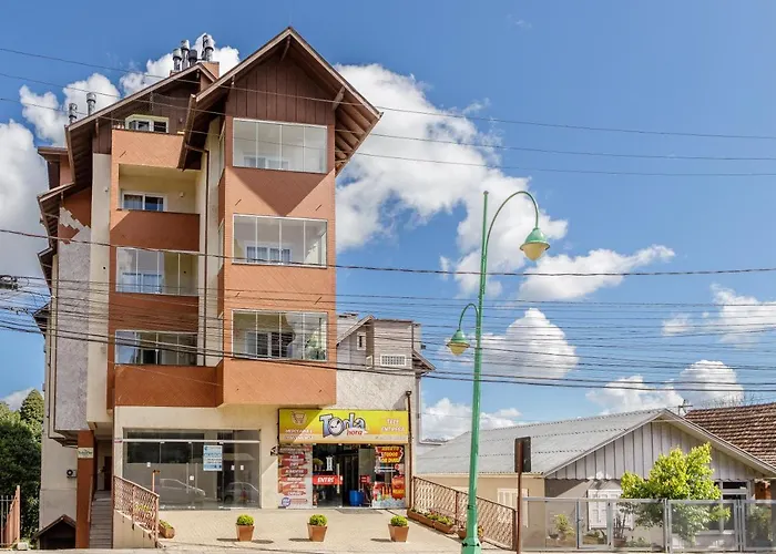 Lindo Residencial No Centro De Gramado Apartment