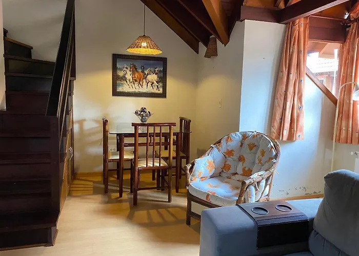 Pet friendly Aconchego No Centro De Gramado - 4 Pessoas Apartment