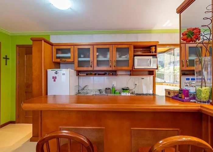 Pet friendly Rosa Edificio Di Trevi Apartment Gramado