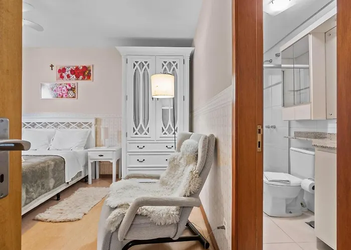 Pet friendly 50 Metros, Parque Mini Mundo - Araucarias 302 Apartment Gramado