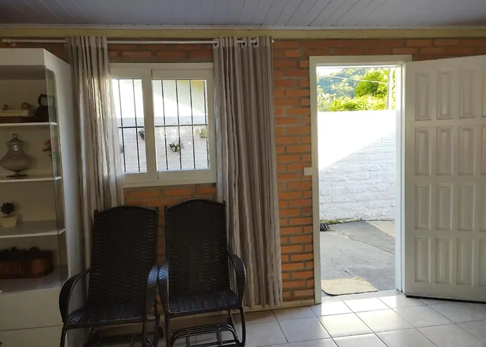 Pet friendly Chale Beija-Flor Villa Gramado