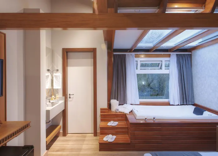 Best 26 Spa Hotels in Gramado near Black Lake