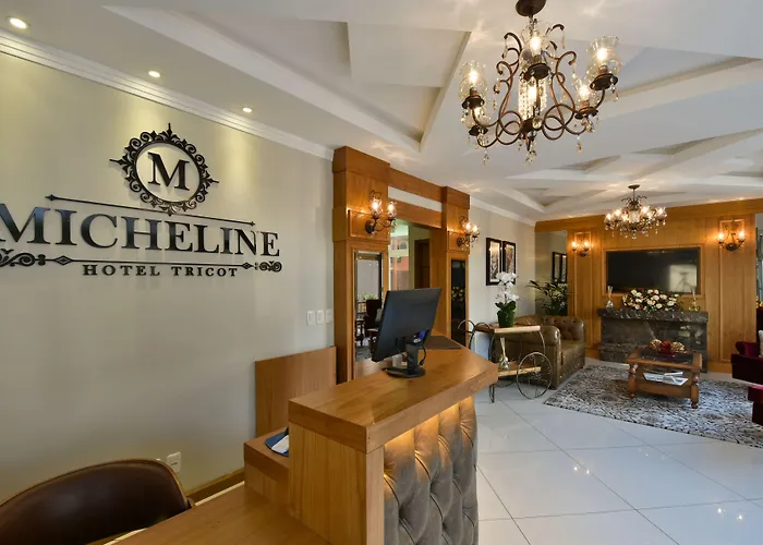 Micheline Hotel Tricot - Ao Lado Da Rua Coberta Gramado
